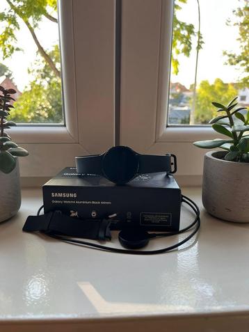 Smartwatch samsung beschikbaar voor biedingen