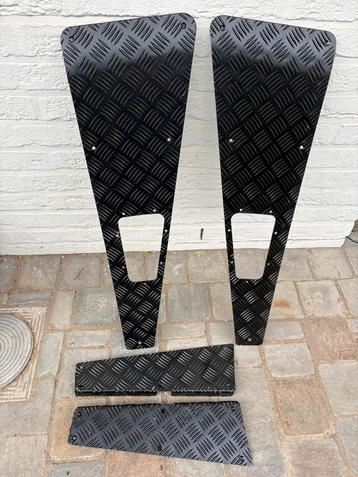 Land Rover Defender Wing Tops nieuw! beschikbaar voor biedingen