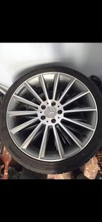 Belle jante pour mercedes, Autos : Pièces & Accessoires, Pneus & Jantes