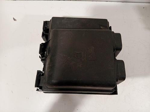 ZEKERINGKAST Ford Focus 4 Wagon (JX6T14A094AE), Auto-onderdelen, Elektronica en Kabels, Ford, Gebruikt
