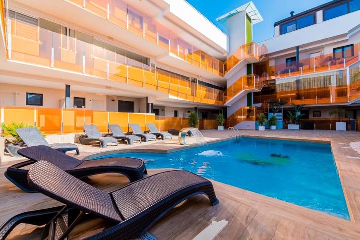 te huur vakantiehuis appartement penthouse Torrevieja Spanje, Vakantie, Vakantie | Aanbiedingen en Last minute, Eigenaar