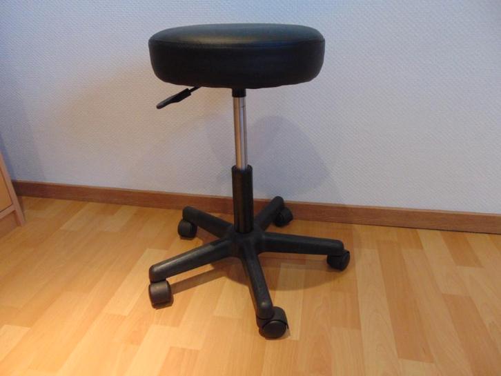 Tabouret de guitare réglable avec repose-pieds, Musique & Instruments, Instruments | Accessoires, Neuf, Enlèvement