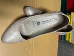 pumps, Ophalen, Pumps, Beige, Gedragen