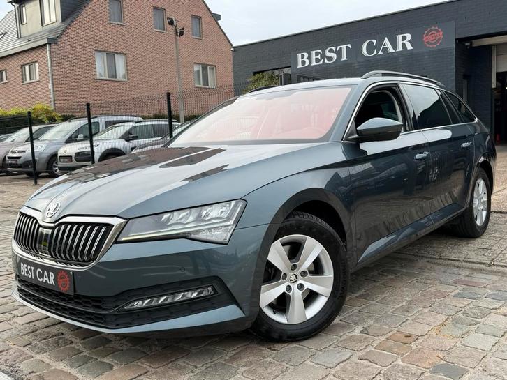 Skoda Superb 2.0TDi * DSG * Trekhaak, Auto's, Skoda, Bedrijf, Superb, Achteruitrijcamera, Airbags, Airconditioning, Alarm, Bluetooth