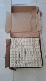 100 tubes radio américains 1944, Bricolage & Construction, Dalles & Carrelages, Enlèvement ou Envoi