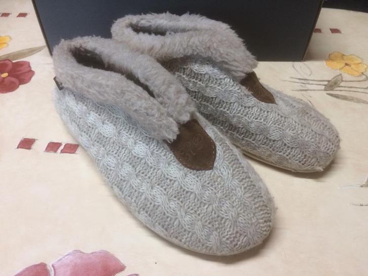 Warme pantoffels HUSH PUPPIES maat 39, Kleding | Dames, Schoenen, Gedragen, Pantoffels of Sloffen, Beige, Ophalen of Verzenden