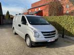 Hyundai H1 88000 KM ! ! ! 1Eig ! Carnet d'entretien complet, Autos, Hyundai, 2500 cm³, 3 places, Boîte manuelle, Entretenue par le concessionnaire