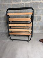 Plooibaar bed, Ophalen