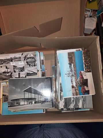Doos met + 600 postkaarten Expo 1958 Brussel beschikbaar voor biedingen