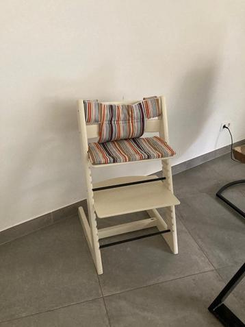 Stokke stoel voor kindjes beschikbaar voor biedingen