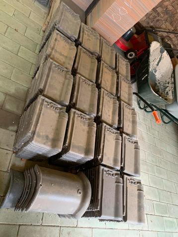 Nieuwe dakpannen Monier Postel 20 leigrijs 272 stuks beschikbaar voor biedingen