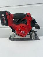 Milwaukee cirkelzaag met accu 5aH !, Doe-het-zelf en Bouw, Gereedschap | Zaagmachines, Ophalen, Gebruikt, Cirkelzaag, 30 tot 70 mm