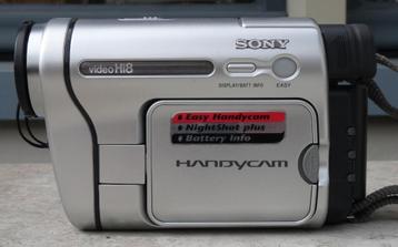Zelf hi8 video8 digitaliseren overzetten Sony camcorder beschikbaar voor biedingen