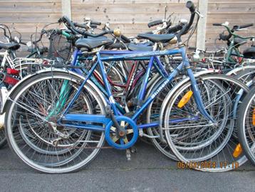 LENTE-ACTIE: ** LOT FIETSEN ** 50% KORTING ** SOLDEN ** beschikbaar voor biedingen