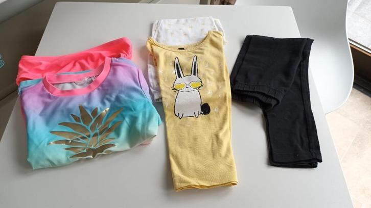 Bundel - zwempakje, legging, pyjama - Maat 104, Kinderen en Baby's, Kinderkleding | Maat 104, Gebruikt, Meisje, Overige typen
