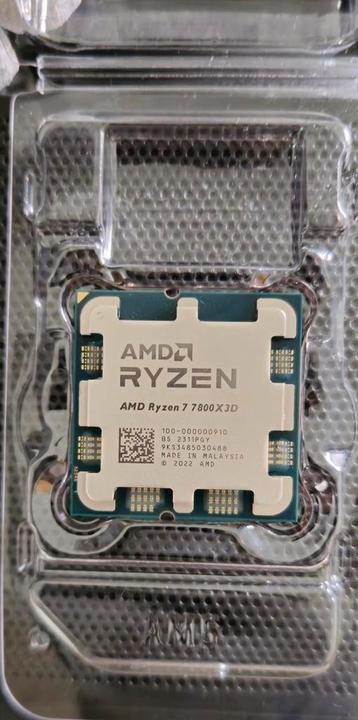 AMD 7800X3D beschikbaar voor biedingen