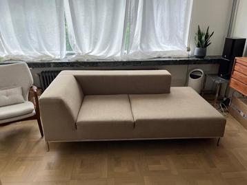Chaise longue design zetel beschikbaar voor biedingen