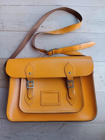 The Cambridge Satchel Company Yellow Leather Womens 14 inch beschikbaar voor biedingen