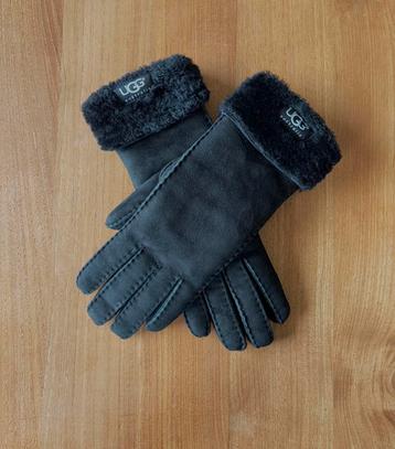 Ugg handschoenen Suede beschikbaar voor biedingen