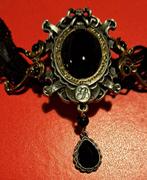 Alchemy Gothic hanger ketting Ze loopt in schoonheid, Bijoux, Sacs & Beauté, Colliers, Comme neuf, Enlèvement, Autres matériaux