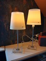 Tafellampjes, Enlèvement