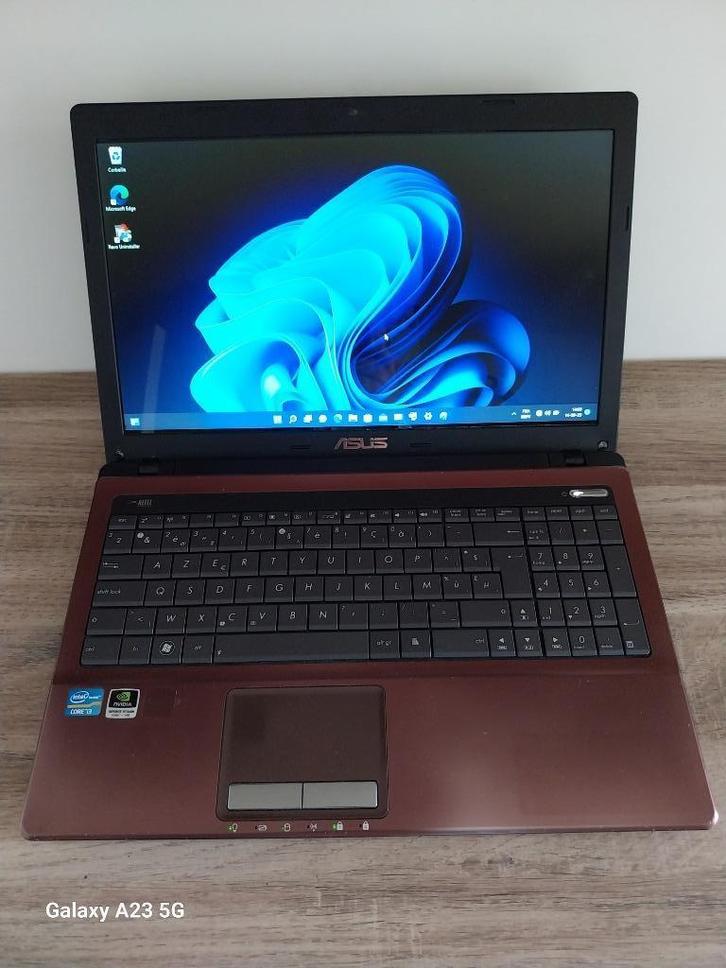 ASUS K53SV i3, Computers en Software, Windows Laptops, Gebruikt, 15 inch, HDD, 2 tot 3 Ghz, 4 GB, Azerty, Met videokaart, Gaming