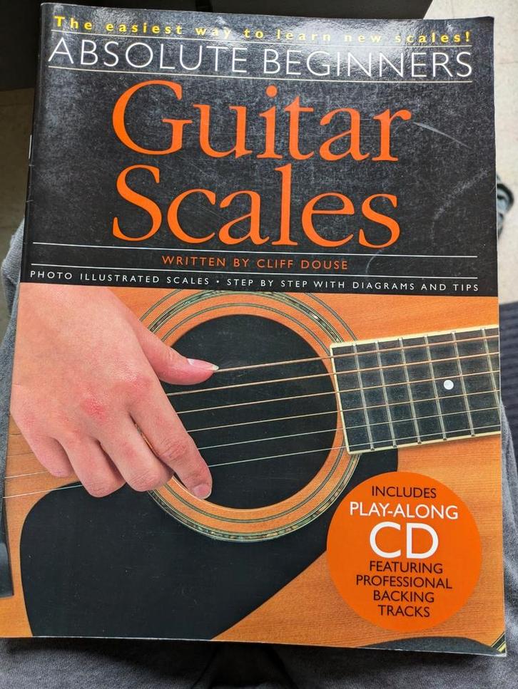 Gitaarboek Guitar Scales, Boeken, Muziek, Zo goed als nieuw, Ophalen of Verzenden