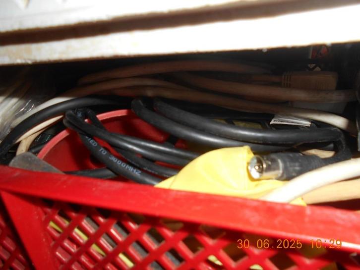 1/2 kilo de câbles coditel,etc  ou 2 planches a demenager, Postzegels en Munten, Edelmetalen en Baren, Koper, Ophalen