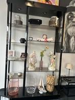 Design vitrine kast wandrek met verlichting, Ophalen, Zo goed als nieuw