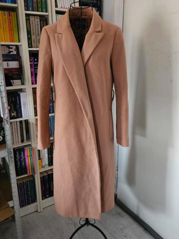 Manteau long camel Primark T40 – Élégant & ceinturé, Enlèvement ou Envoi, Porté