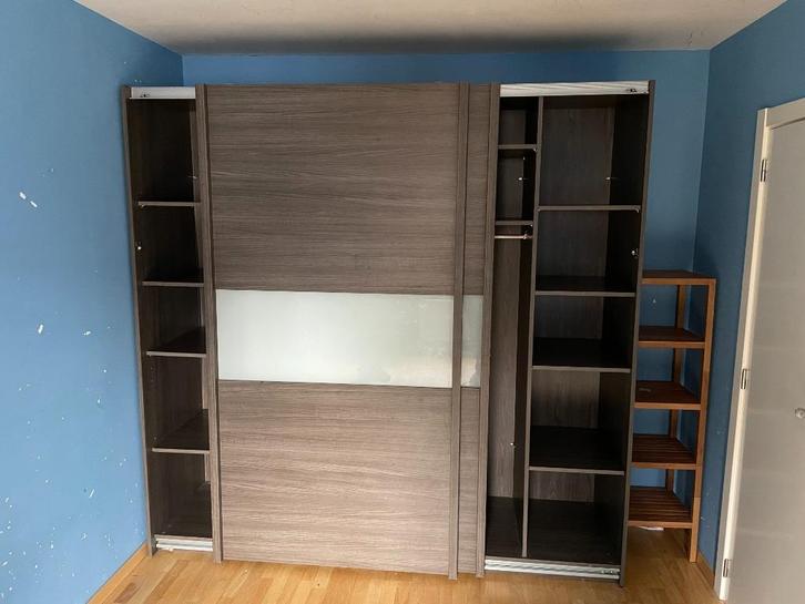 Grote kleerkast / grande armoire **GRATIS** 1090 Jette, Huis en Inrichting, Kasten | Kleerkasten, Gebruikt, 200 cm of meer, 200 cm of meer