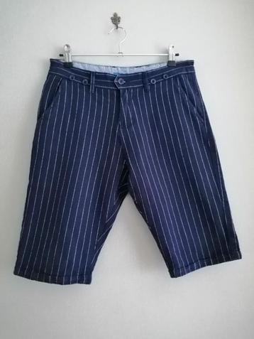 mooie gestreepte Chino short  Okaidi  maat 14 jaar  Slim beschikbaar voor biedingen