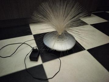 Draaien lamp in verschillende kleuren  beschikbaar voor biedingen