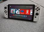 Nintendo Switch OLED wit, Games en Spelcomputers, Met games, Met 2 controllers, Zo goed als nieuw, Switch OLED