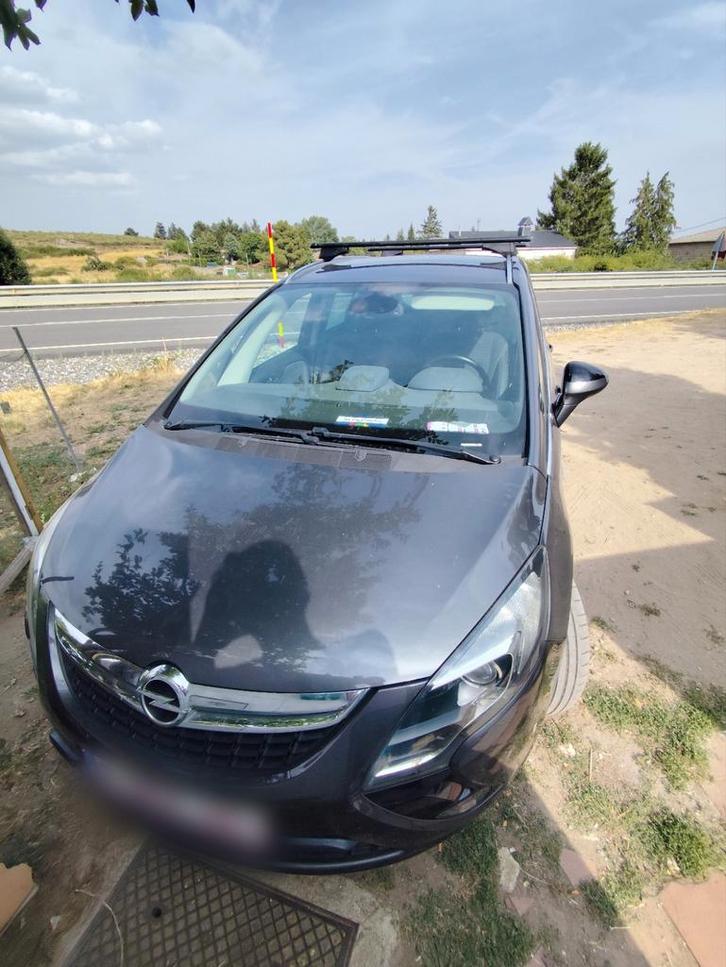 Opel Zafira tourer, Autos, Seat, Particulier, Autres modèles, ABS, Airbags, Air conditionné, Bluetooth, Sièges électriques, Vitres électriques