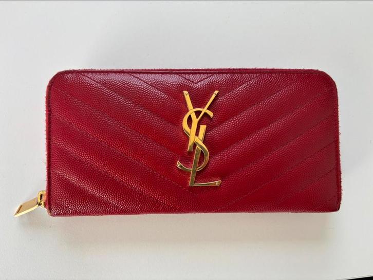 Saint Laurent Cassandre Portefeuille – Rood – Met Factuur, Handtassen en Accessoires, Portemonnees, Zo goed als nieuw, Overige merken