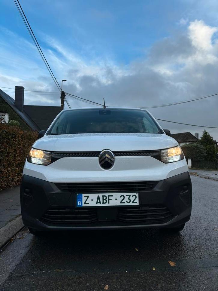 Citroën berlingo 2025 1.5hdi Verkopen of ruilen, Auto's, Bestelwagens en Lichte vracht, Particulier, ABS, Achteruitrijcamera, Adaptieve lichten