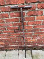 metalen tuinpin in metaal, Ophalen