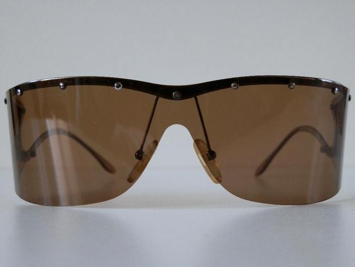 Blumarine zonnebril. BM95561., Bijoux, Sacs & Beauté, Lunettes de Soleil & Lunettes | Femmes, Comme neuf, Lunettes de soleil, Autres marques