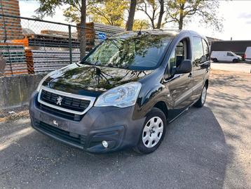 Peugeot Partner 1.6 Diesel Automaat 2017 beschikbaar voor biedingen