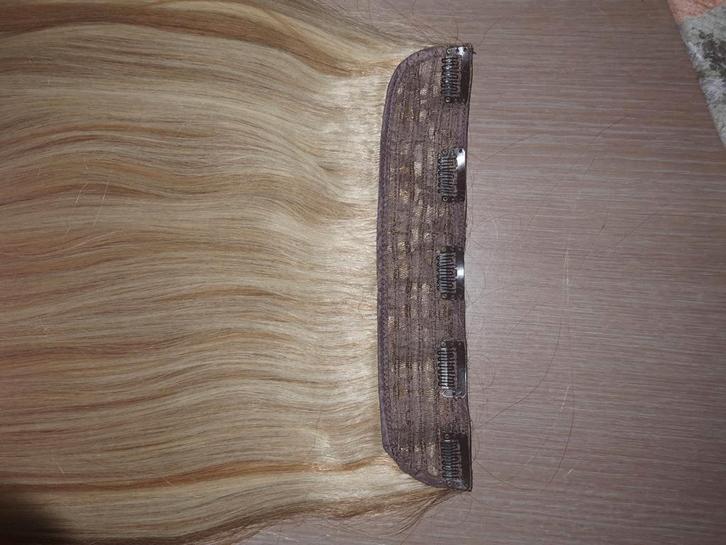 Fiber hairextensions 24 inch 1band met vijf clips dik haar v, Bijoux, Sacs & Beauté, Beauté | Soins des cheveux, Enlèvement