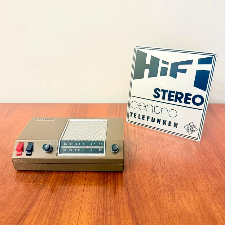 ZELZZAME VINTAGE RADIO TELEFUNKEN TELEMAGIC R452 MILAAN, Antiek en Kunst, Antiek | Tv's en Audio, Verzenden