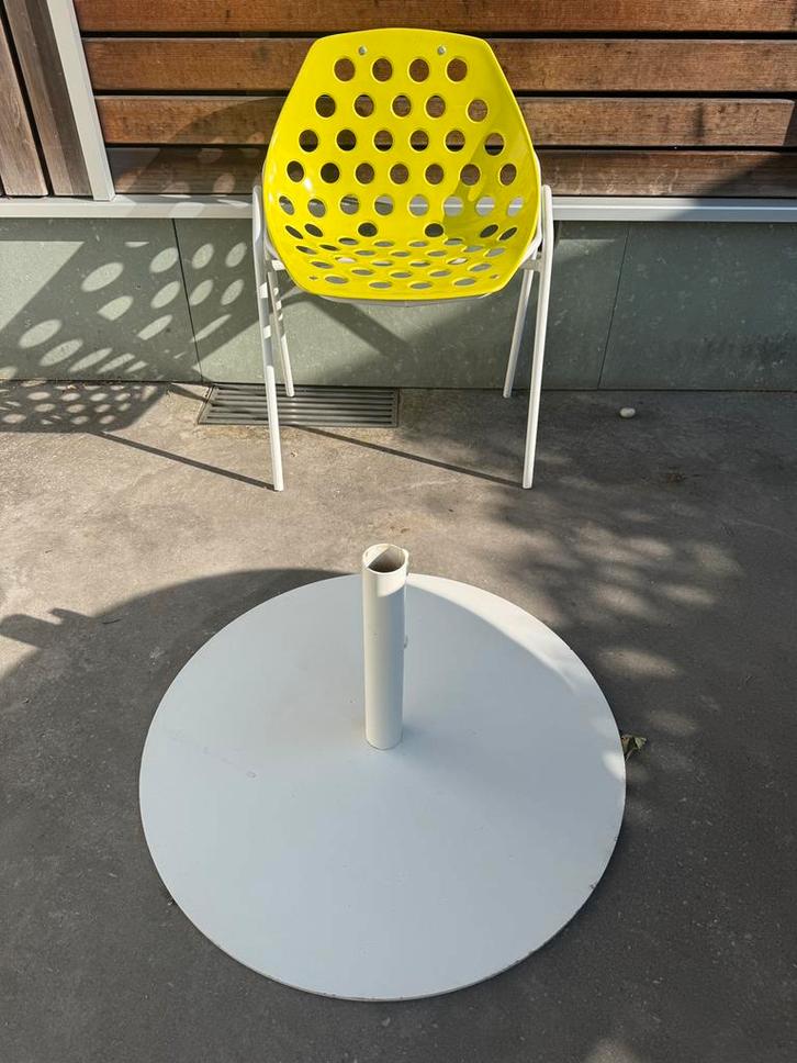 Degelijke dunne parasolvoet, Tuin en Terras, Tuinsets en Loungesets, Zo goed als nieuw, Ophalen of Verzenden
