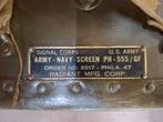 Écran de cinéma militaire U.S. Army – modèle PH-555/GF – Si, Ophalen