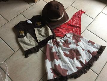 COWBOY KOSTUUMS MEISJES+JONGEN/7-10 JAAR beschikbaar voor biedingen
