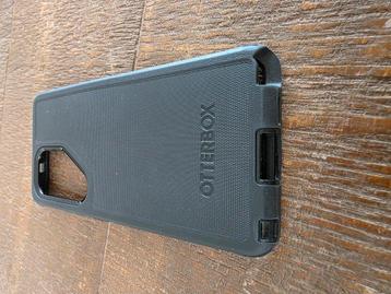 Otterbox Defender Case voor Samsung Galaxy S25 Ultra beschikbaar voor biedingen