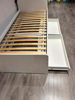 Ikea bed, Huis en Inrichting, Slaapkamer | Bedden, Ophalen, Zo goed als nieuw, Wit
