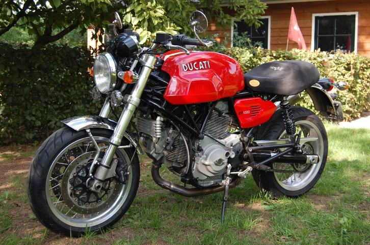 Vélo Ducati SportClassic 1000 exclusif, Motos, Motos | Ducati, Particulier, Sport, plus de 35 kW, 2 cylindres, Permis Moto A, Échappement sport