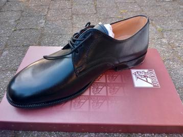 Schoenen zwart leder Ambiorix maat 44,5 NIEUW in doos beschikbaar voor biedingen