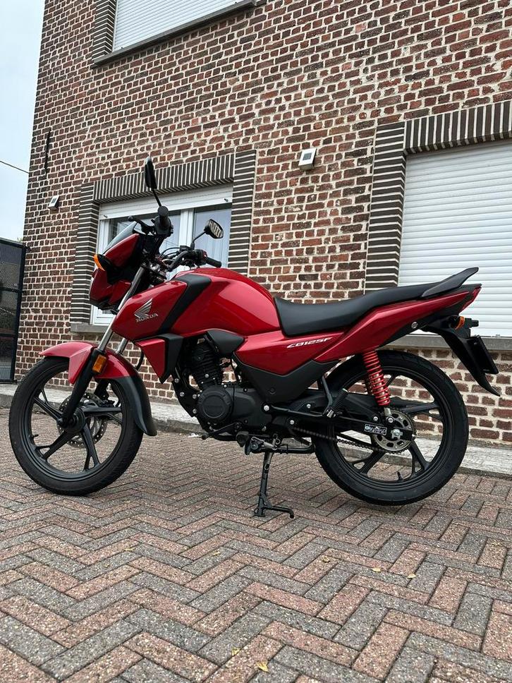 Honda CBF125 nieuwstaat - 237 kilometer, Motoren, Motoren | Honda, Particulier, Overig, 11 kW of minder, 1 cilinder, Minimaal motorrijbewijs A1